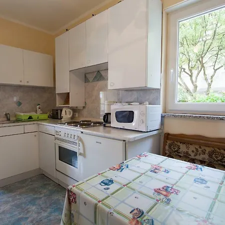Kondic Apartment *