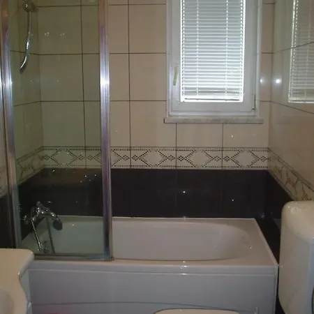 Kondic Apartment Omisalj