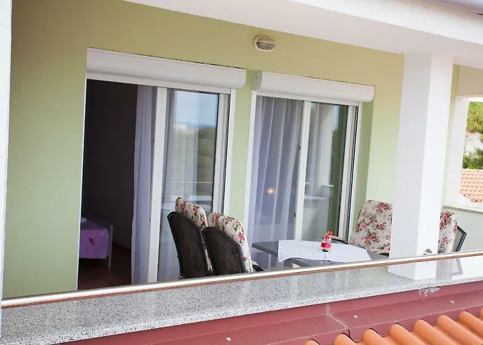 Apartman Kondic * Omišalj