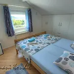 아파트 Kondic 오미살즈