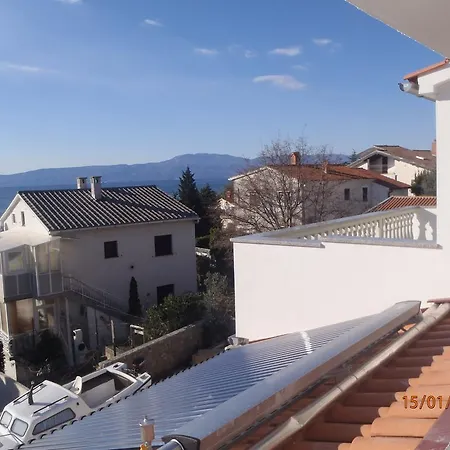 Kondic Apartment Omisalj
